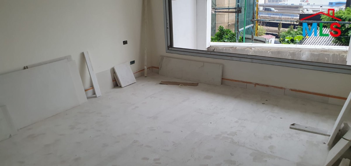 Brand New & High-End Apartment for Sale in Saifi