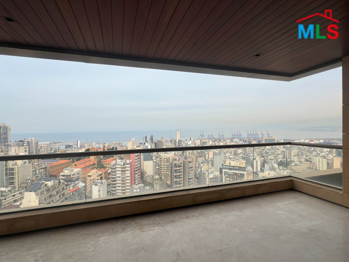 Modern & Spacious Apartment For Sale in Achrafieh, Sioufi