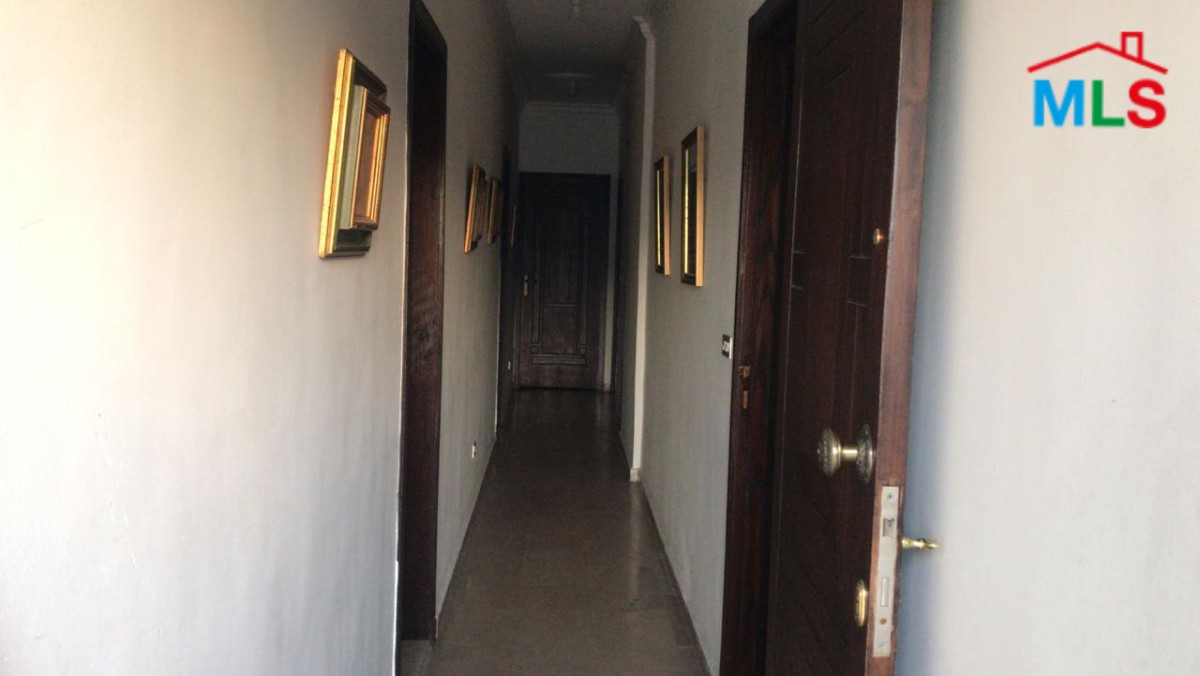Furnished Apartment For Sale with Terrace in Ras El Nabeh