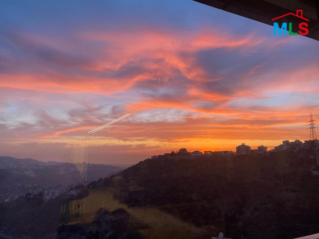 High-end Furnished Duplex For Sale in Monteverde