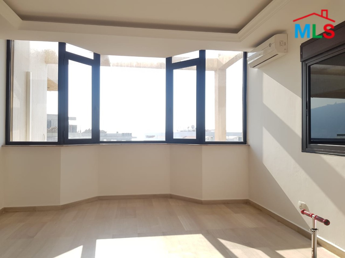 4-Bedroom Furnished & well decorated apartment with sea view for Sale in Adma
