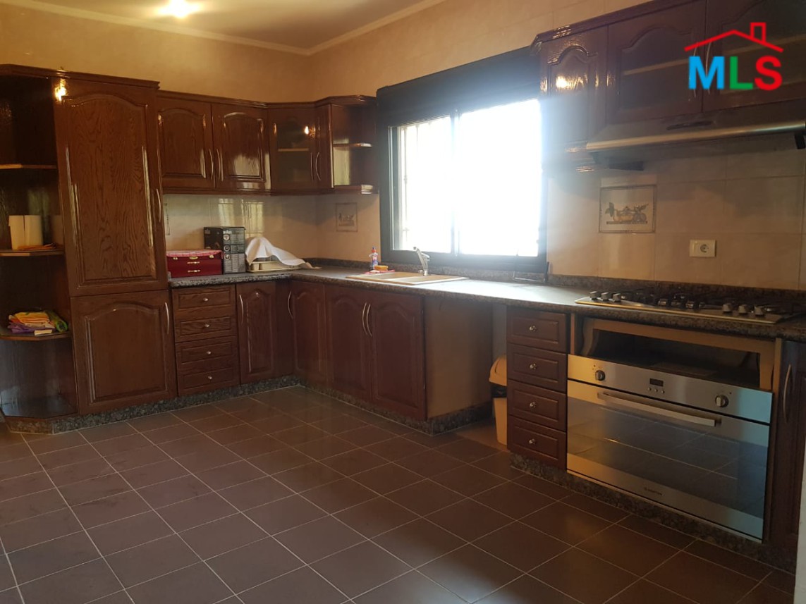 4-Bedroom Furnished & well decorated apartment with sea view for Sale in Adma