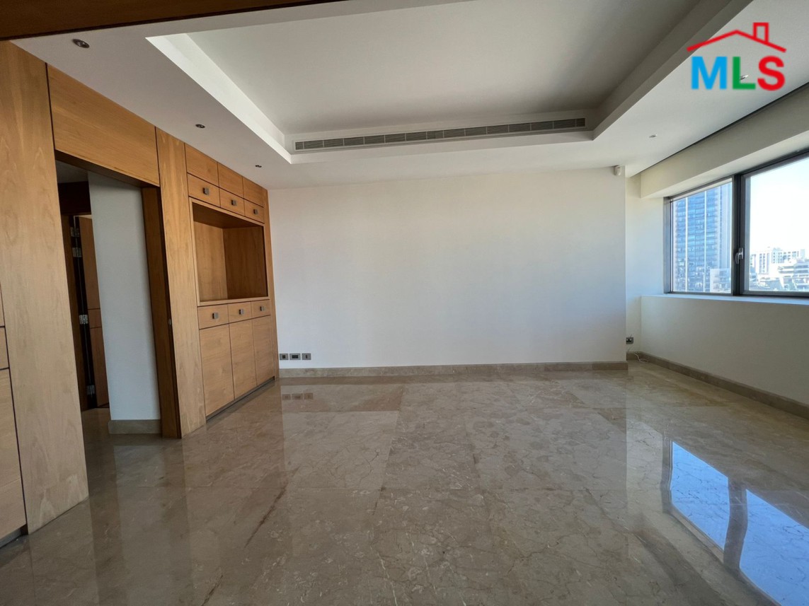 Deluxe Apartment With Terrace for Sale in Achrafieh - Tabaris