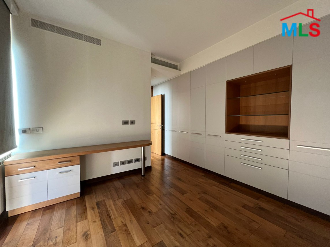 Deluxe Apartment With Terrace for Sale in Achrafieh - Tabaris