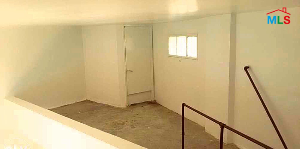 45 sqm Shop for Sale In Sarba