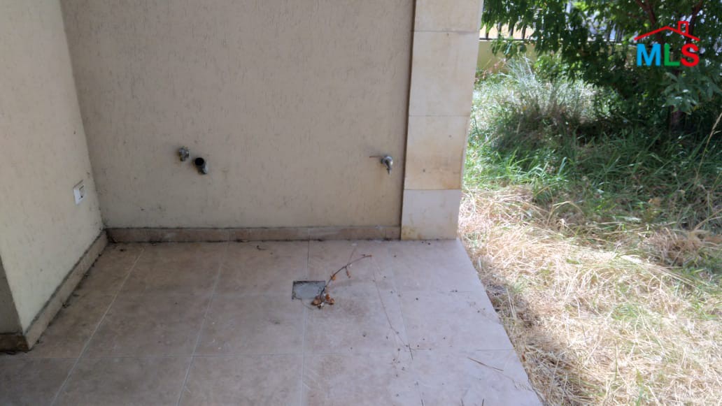 Apartment with Garden For Sale in Zouk Mosbeh