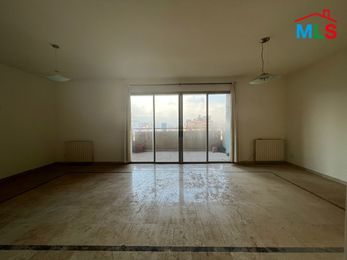 Spacious Apartment for Sale in Achrafieh, Sassine