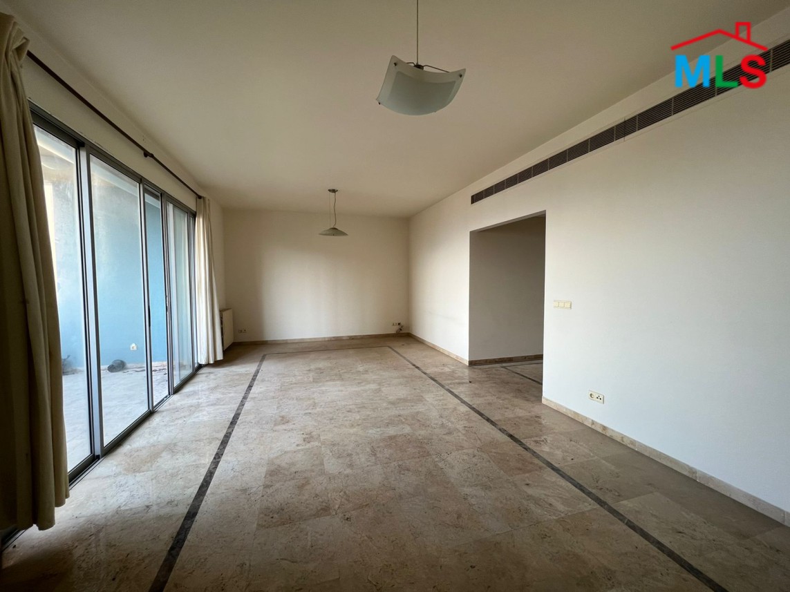 Spacious Apartment for Sale in Achrafieh, Sassine