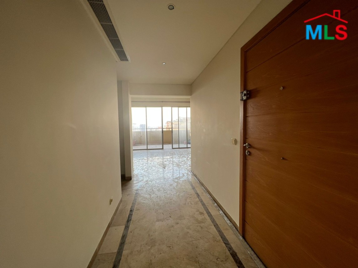 Spacious Apartment for Sale in Achrafieh, Sassine