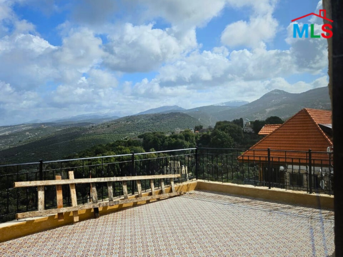 Individual House For Sale in Assia, Batroun