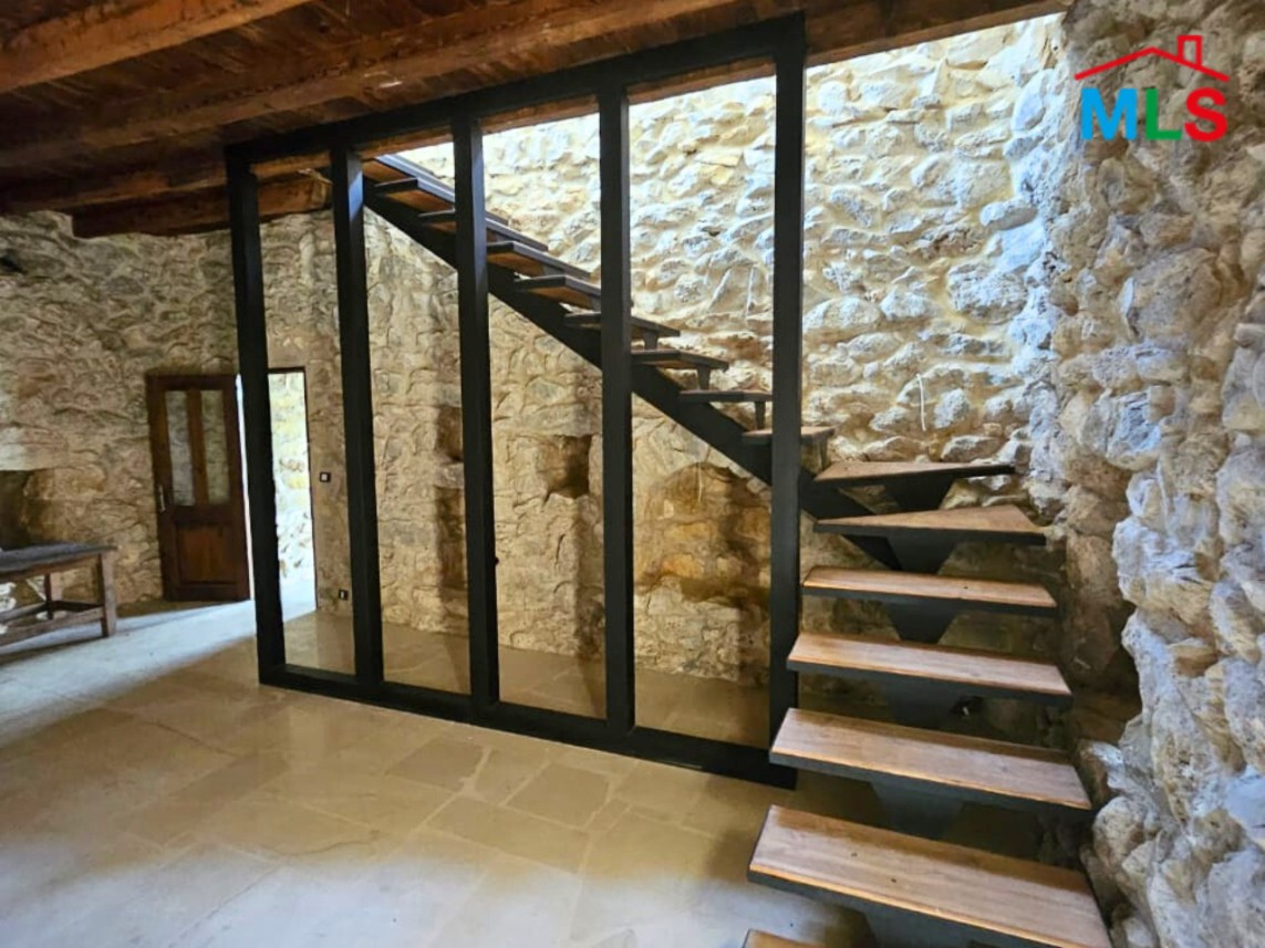Individual House For Sale in Assia, Batroun
