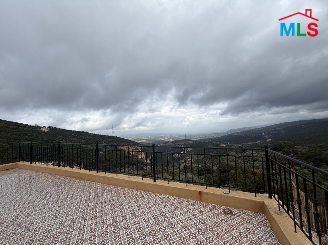 Individual House For Sale in Assia, Batroun