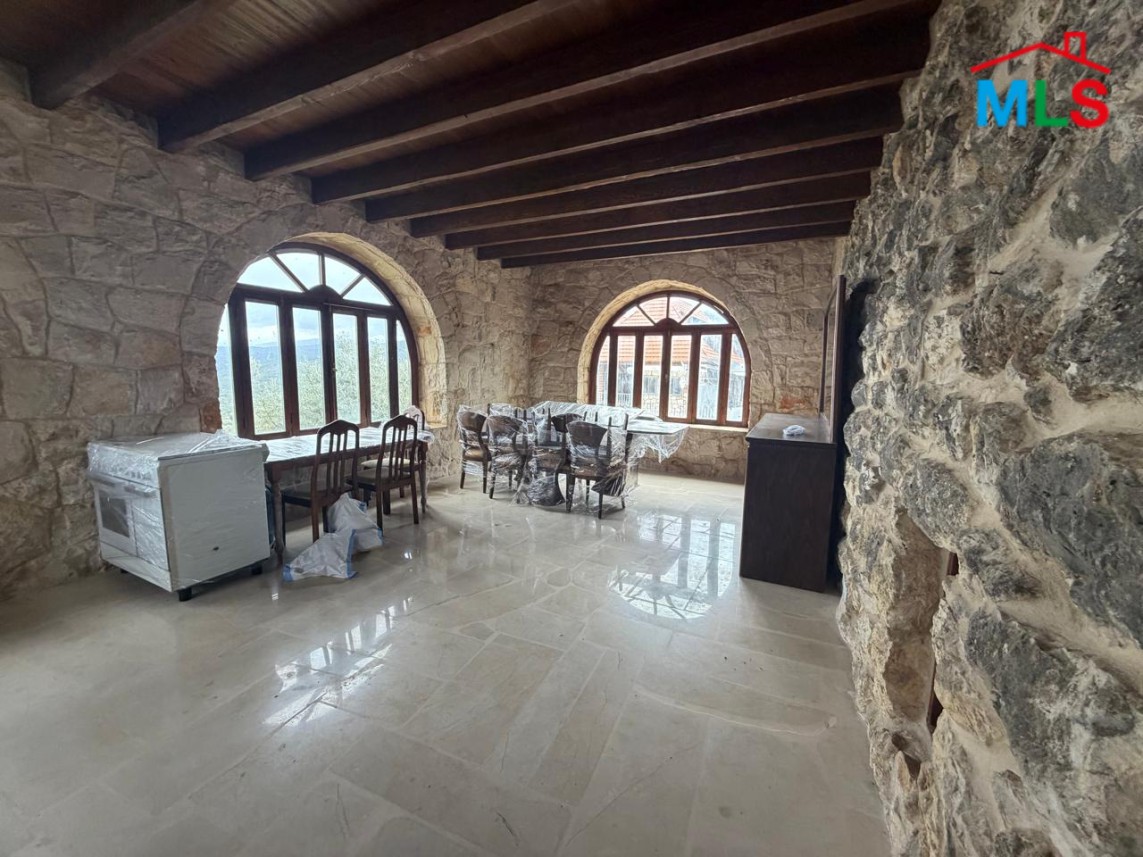 Individual House For Sale in Assia, Batroun