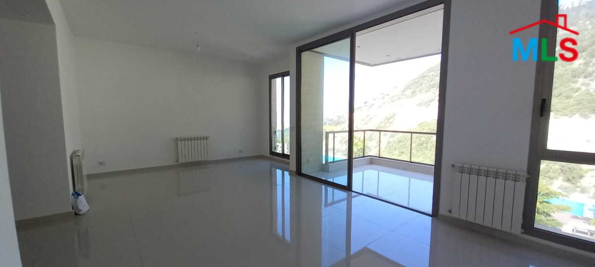 Nice Apartment For Sale in a Gated Community in Adma