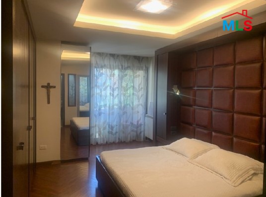 Luxurious Duplex In Monteverde For Sale With A Terrace Overlooking A View