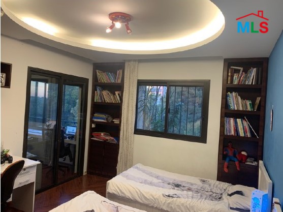 Luxurious Duplex In Monteverde For Sale With A Terrace Overlooking A View