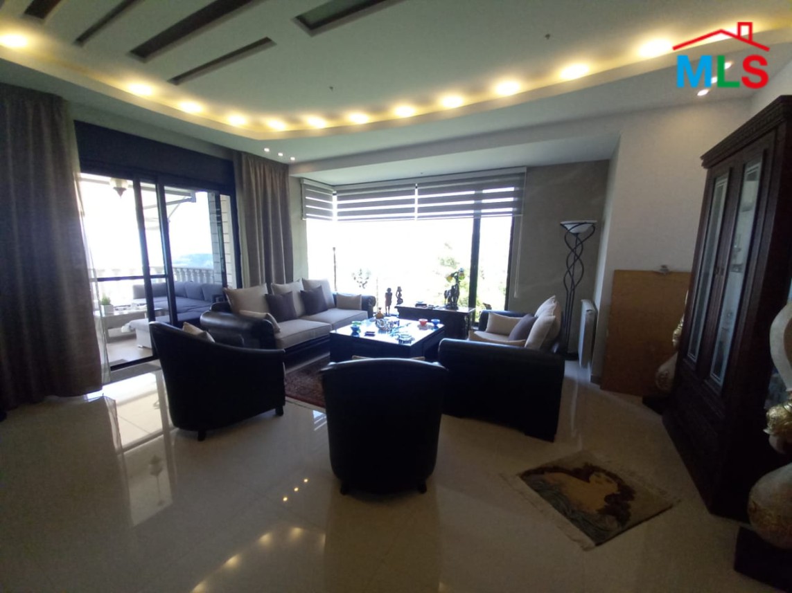 High-End Apartment For Sale in Chnaniir
