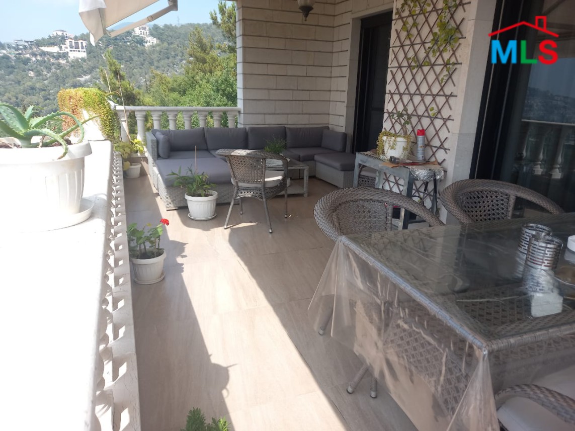 High-End Apartment For Sale in Chnaniir