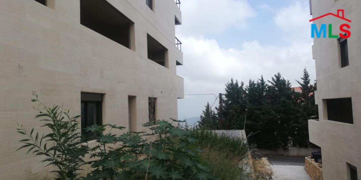 Final Stage Apartment With A Garden For Sale in Kornet Chehwan