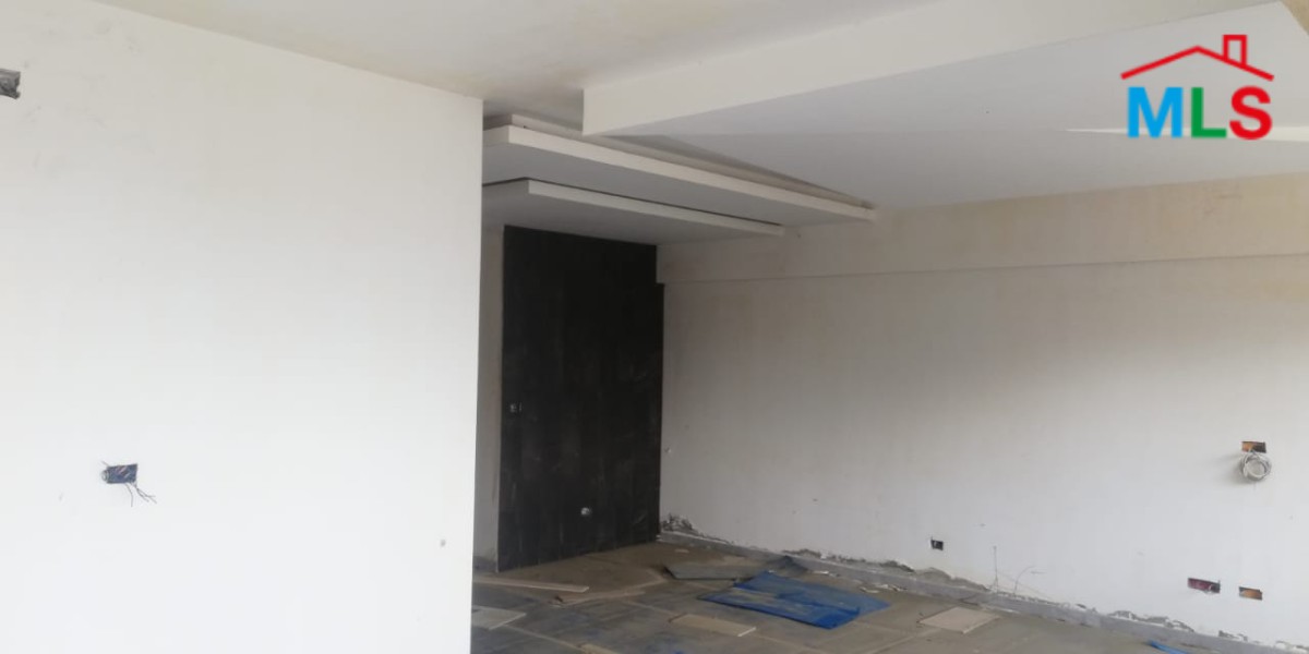 Final Stage Apartment With A Garden For Sale in Kornet Chehwan
