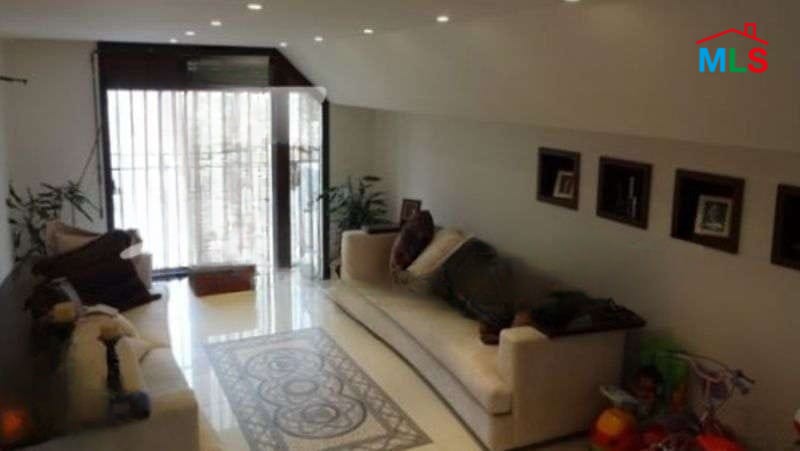 Triplex For Sale in Tilal Ain Saadeh With A Shared Pool