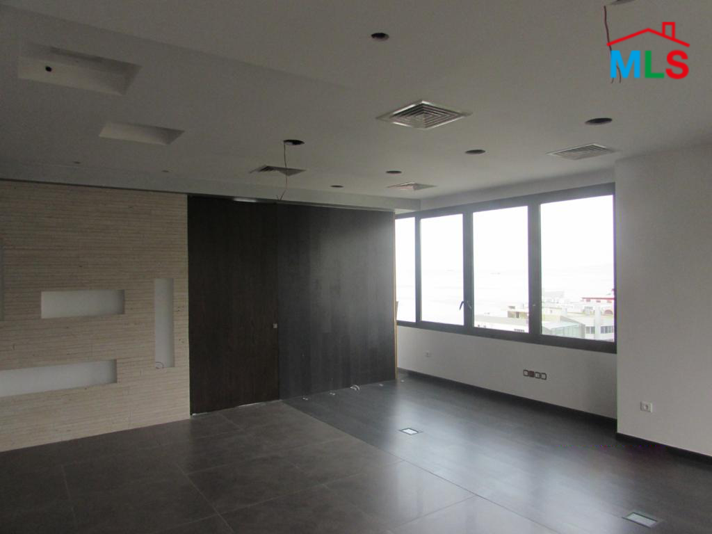 Newly Decorated Office for Sale in Zalka