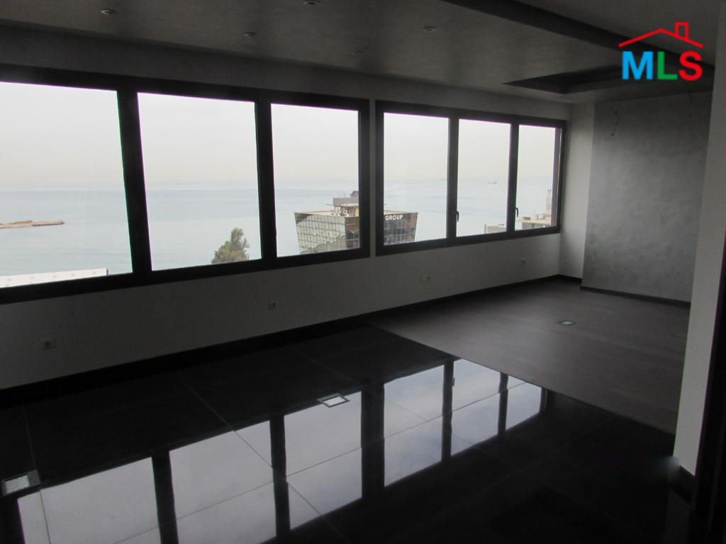 Newly Decorated Office for Sale in Zalka