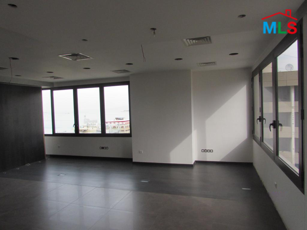 Newly Decorated Office for Sale in Zalka