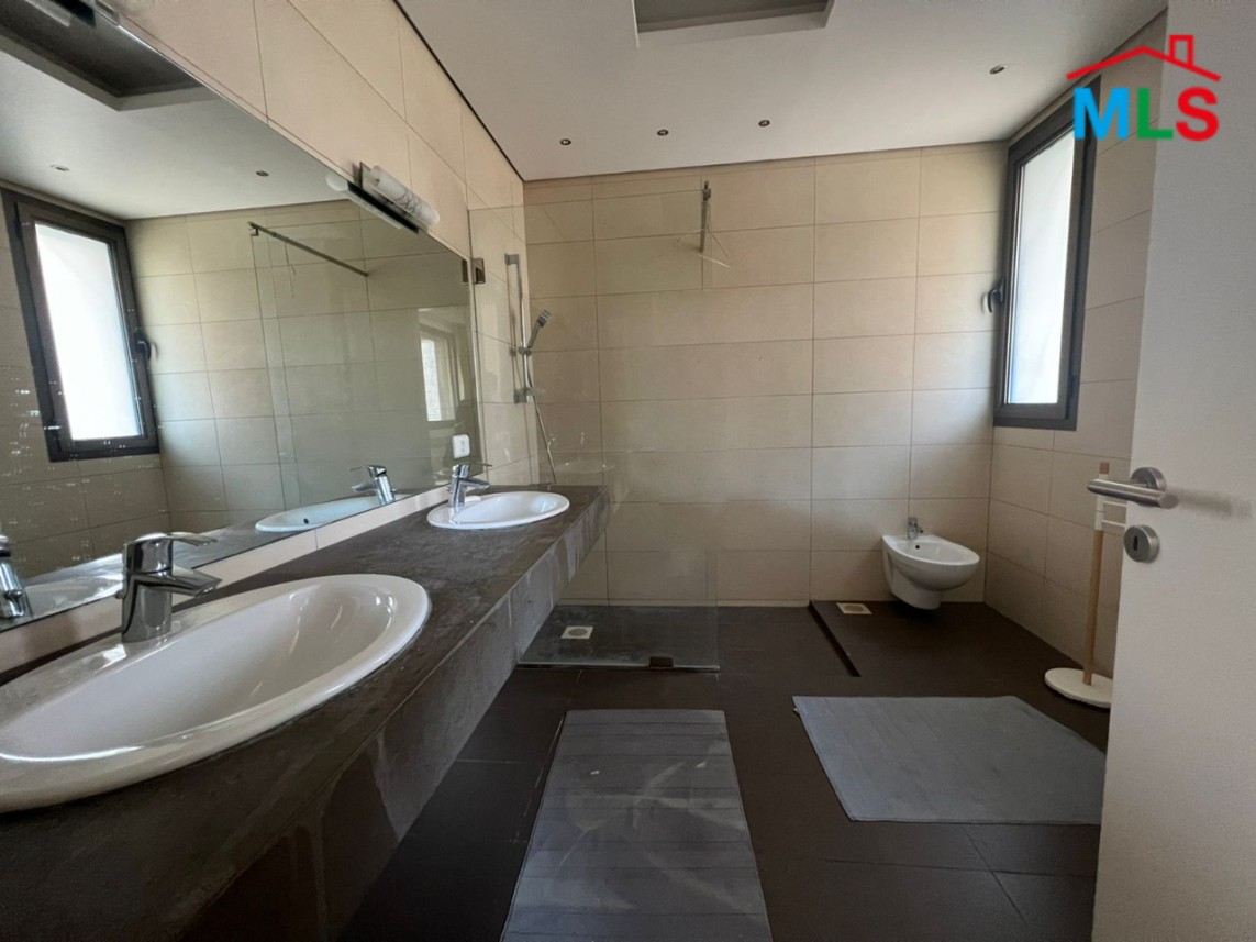 Apartment for Sale in Select Location in Achrafieh, Abed El Wahab