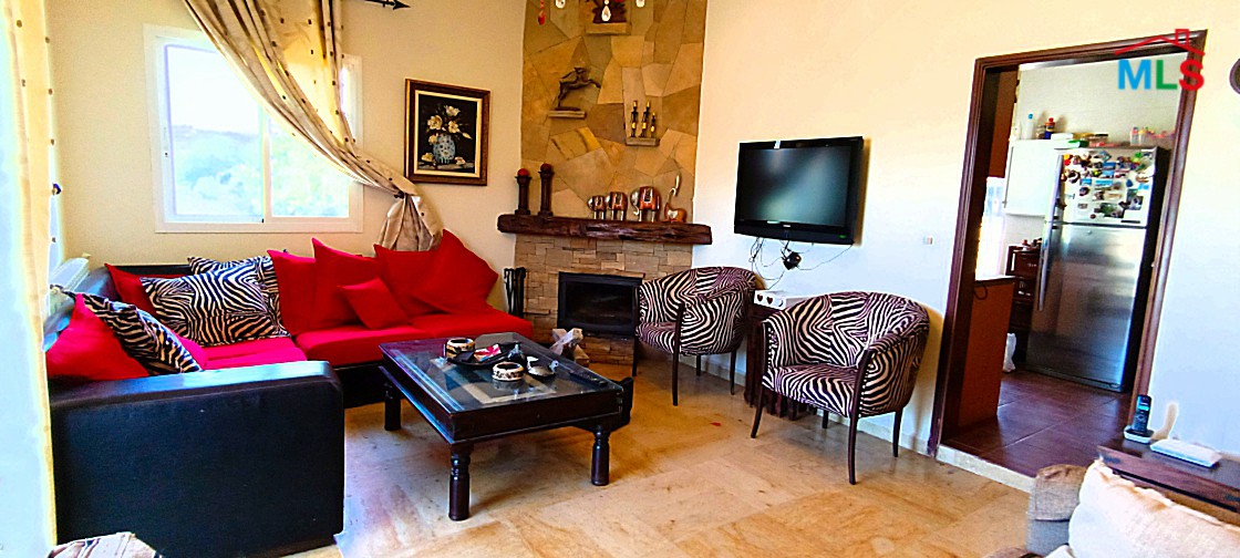 Furnished Chalet for Sale in Faytroun