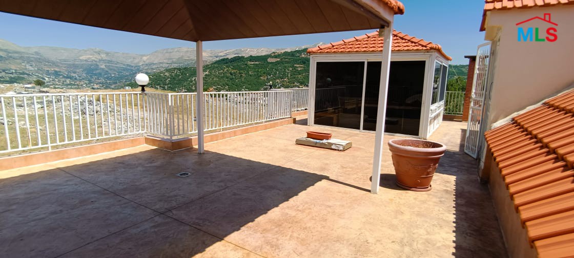 Furnished Chalet for Sale in Faytroun