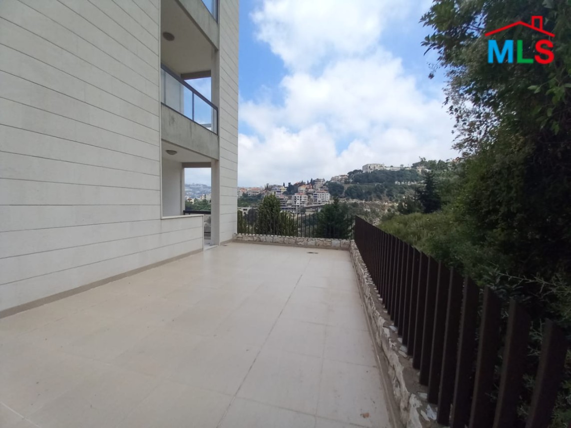 Beautiful Apartment for Sale With Terrace in Kfarhbeib