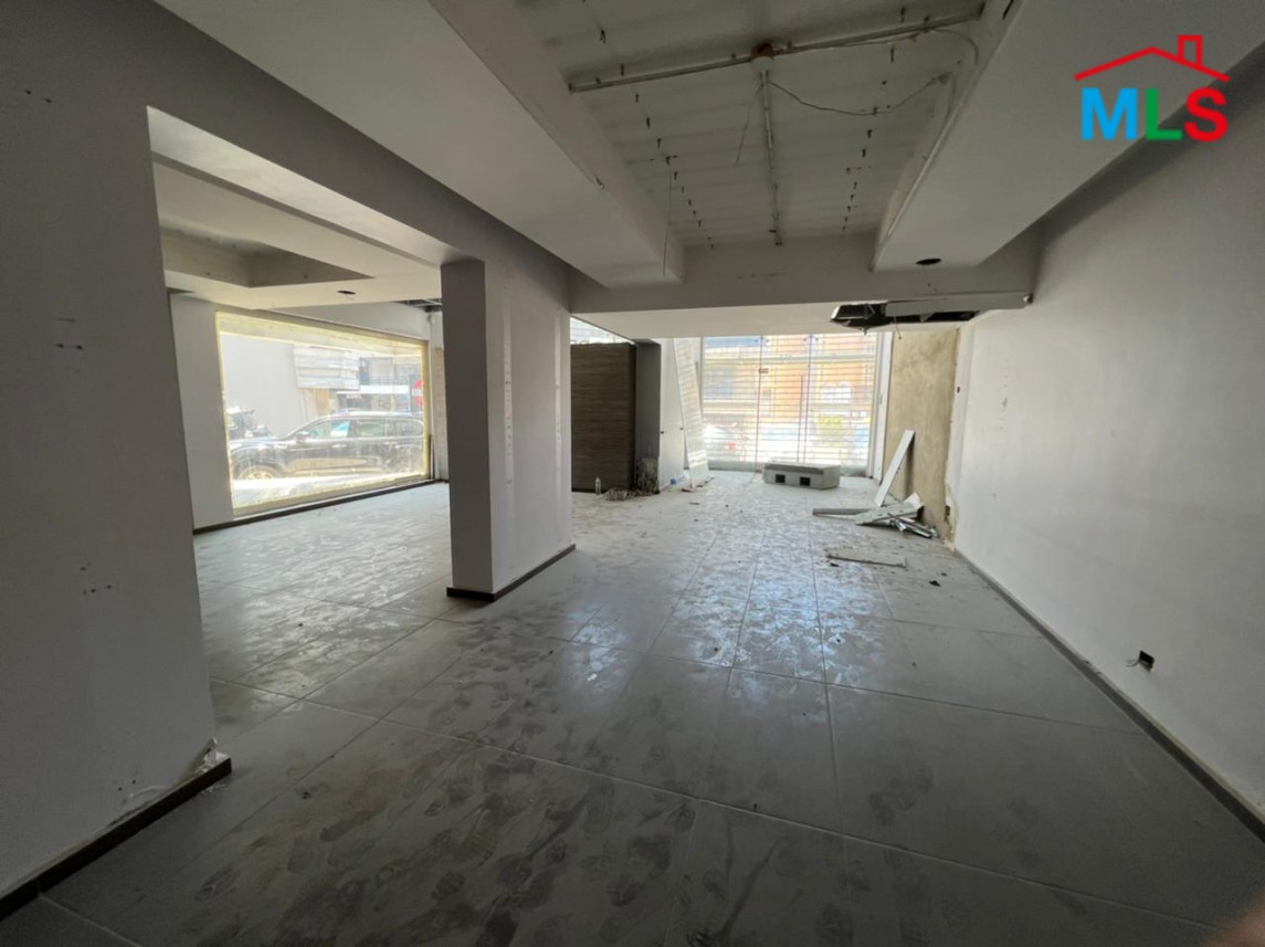 Shop for Sale In Jbeil