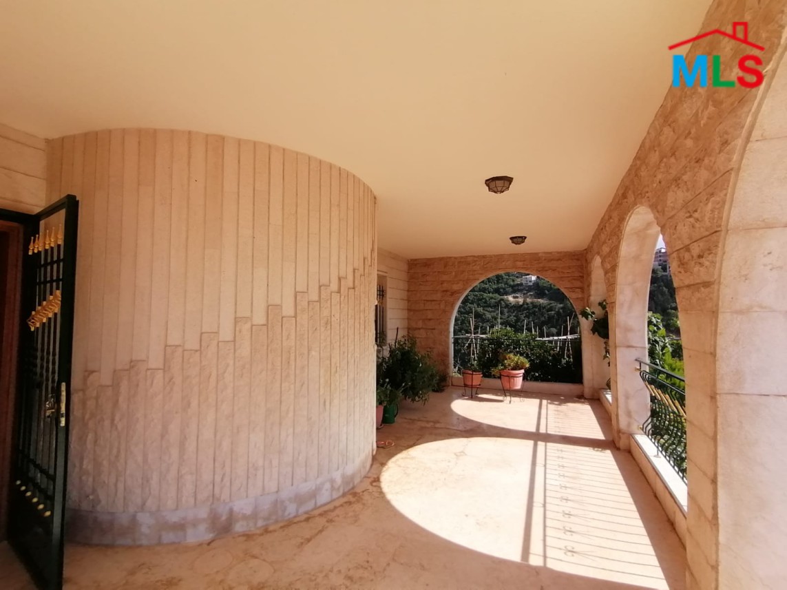 Villa for Sale In Nahr Ibrahim