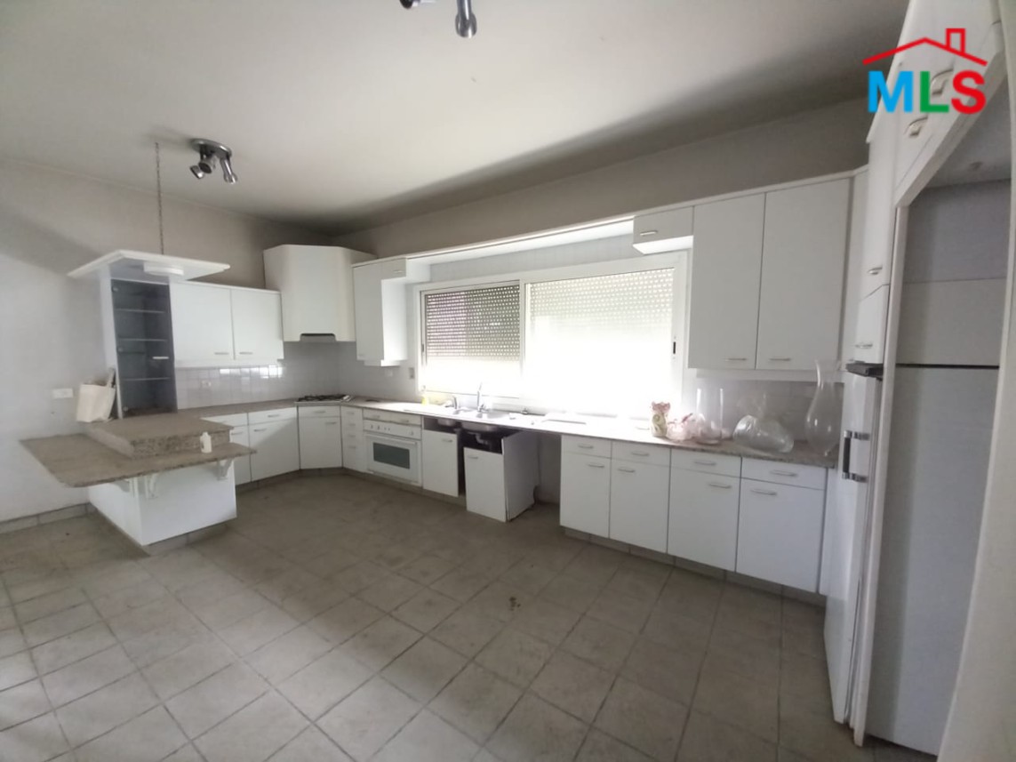 Spacious Apartment for Sale in Kfarhbeib