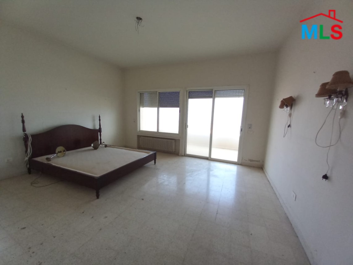 Spacious Apartment for Sale in Kfarhbeib