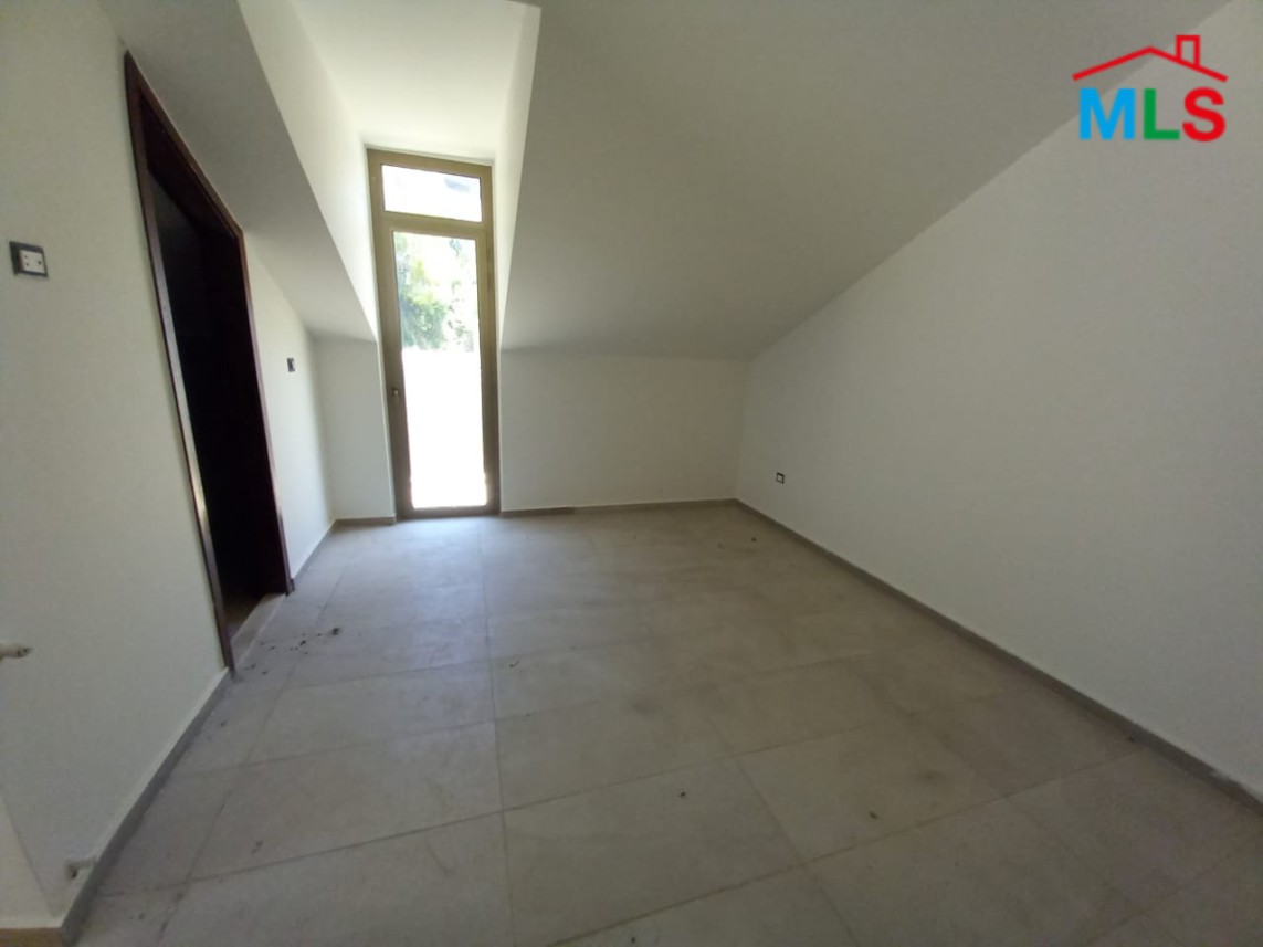 Duplex Apartment for Sale in Kfarhbeib