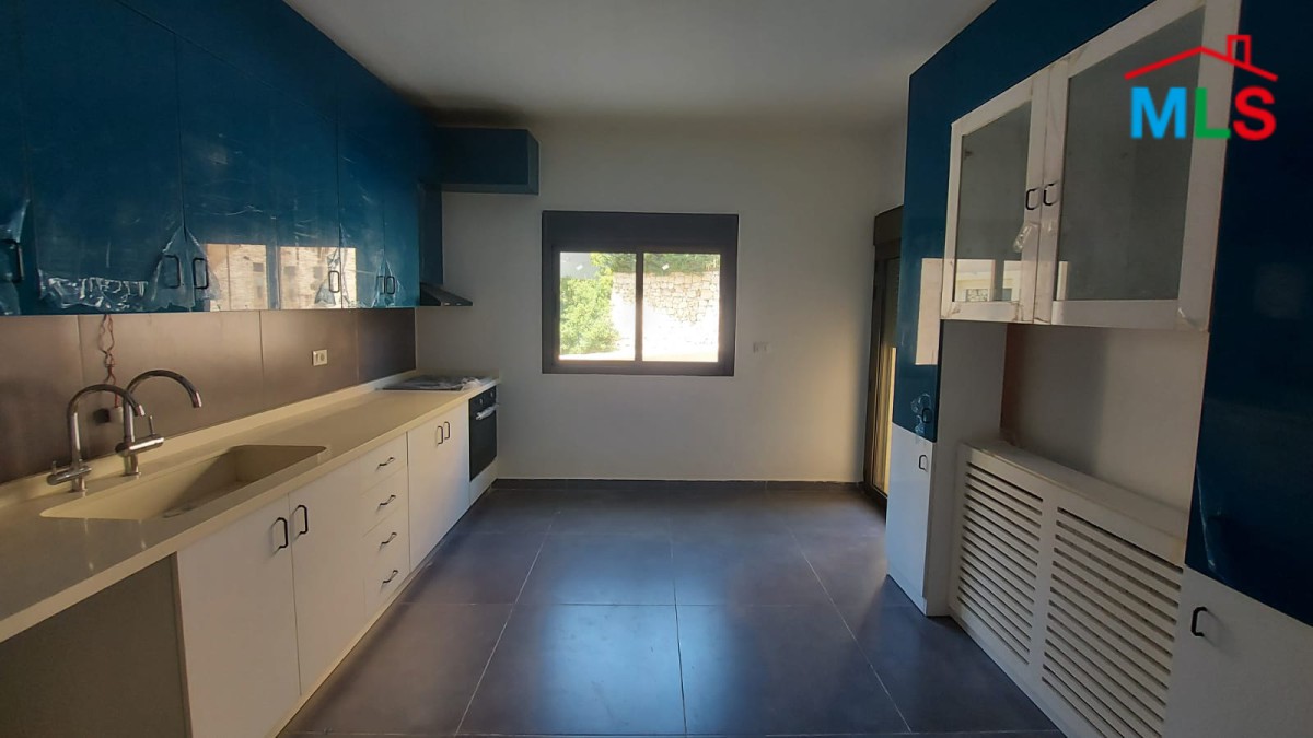 Deluxe Apartment for Sale in Hboub
