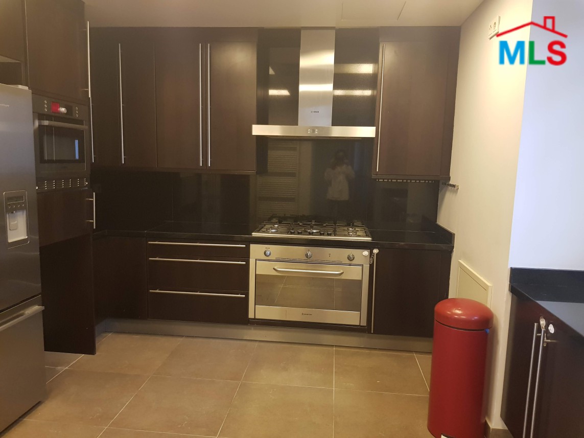 Duplex Apartment For Sale in Downtown