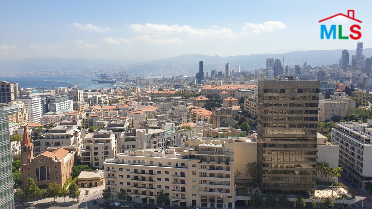 Luxurious Penthouse for Sale in Clemenceau