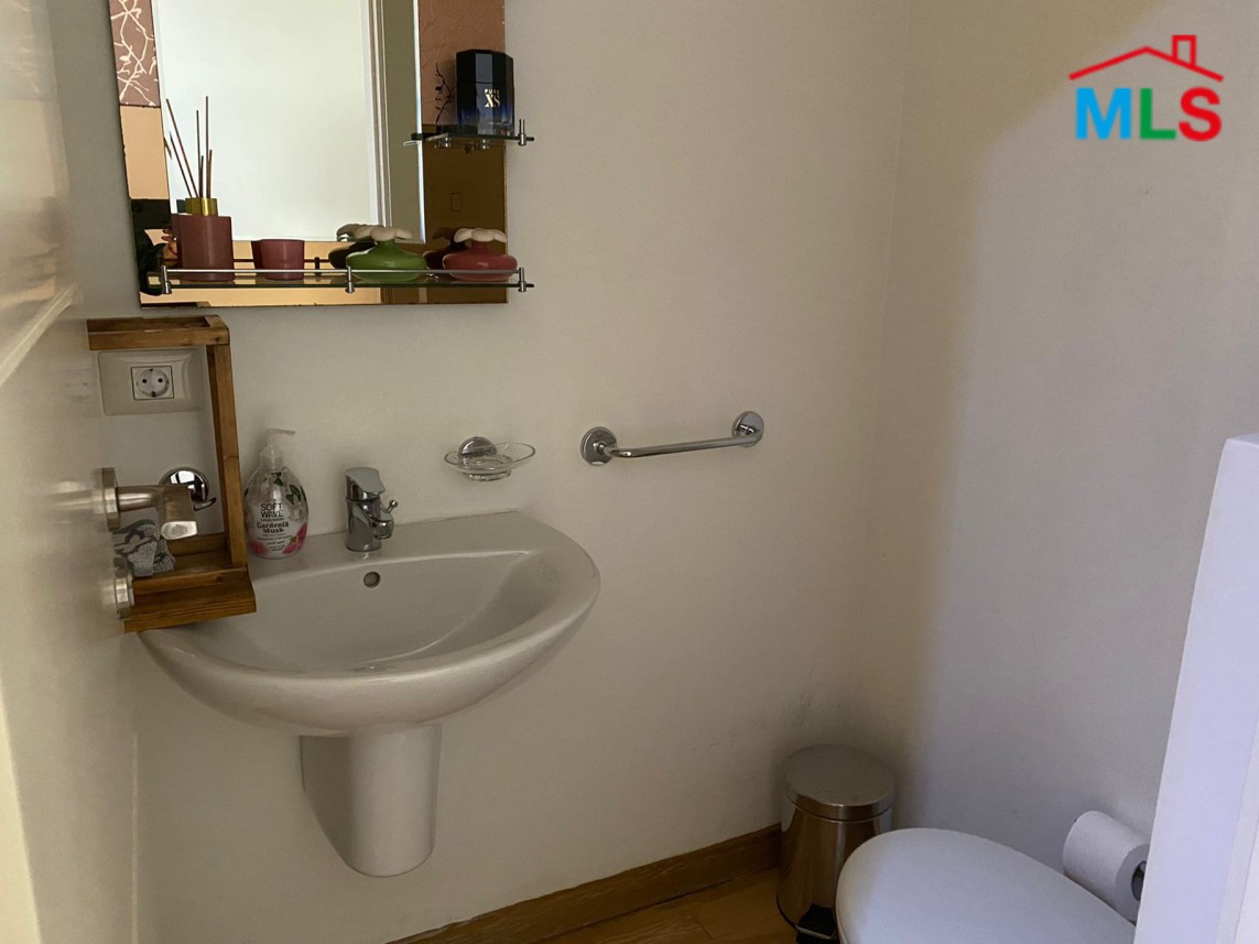 Decorated & Furnished Apartment for Sale in Achrafieh
