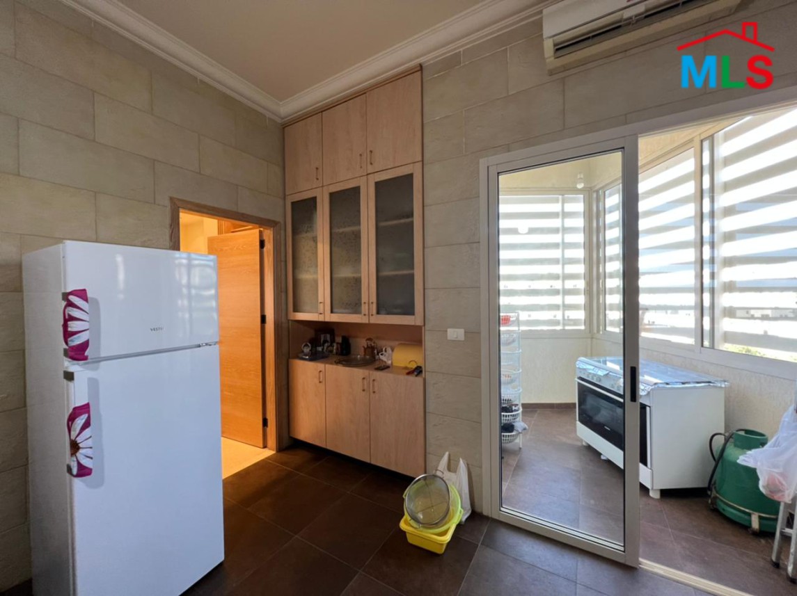 Apartment for Sale in Jbeil with Amazing View