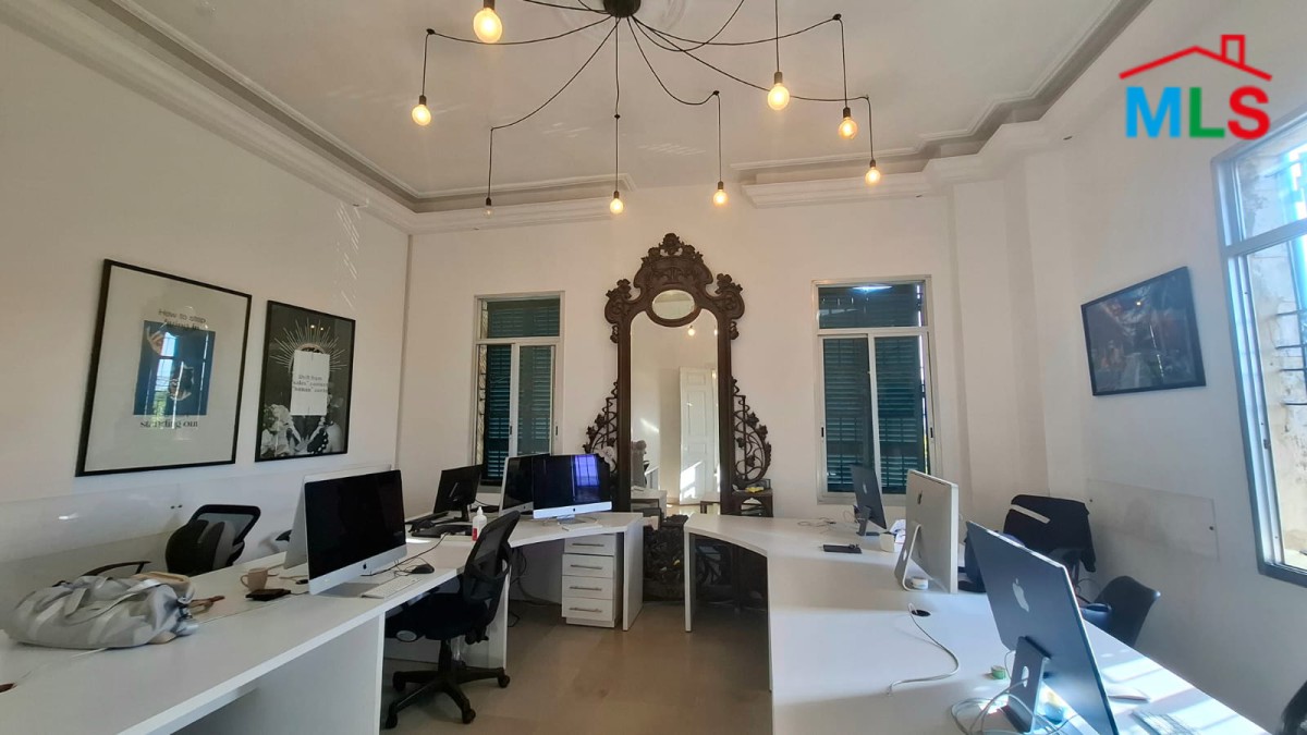 Land With Traditional Lebanese Old House For Sale In The Heart of Jbeil