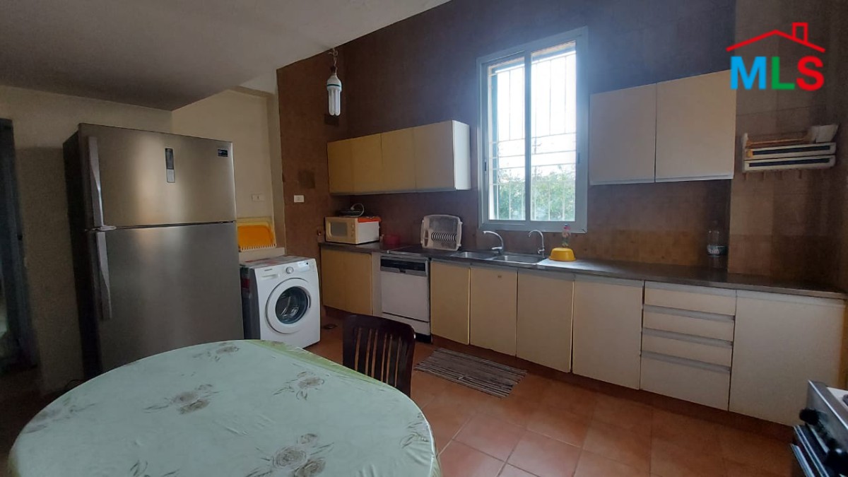 Land With Traditional Lebanese Old House For Sale In The Heart of Jbeil