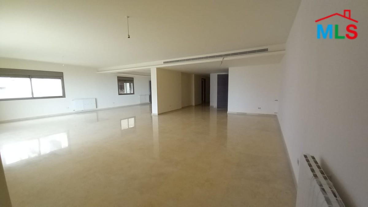 A super-deluxe apartment with garden For Sale in Sahel Alma