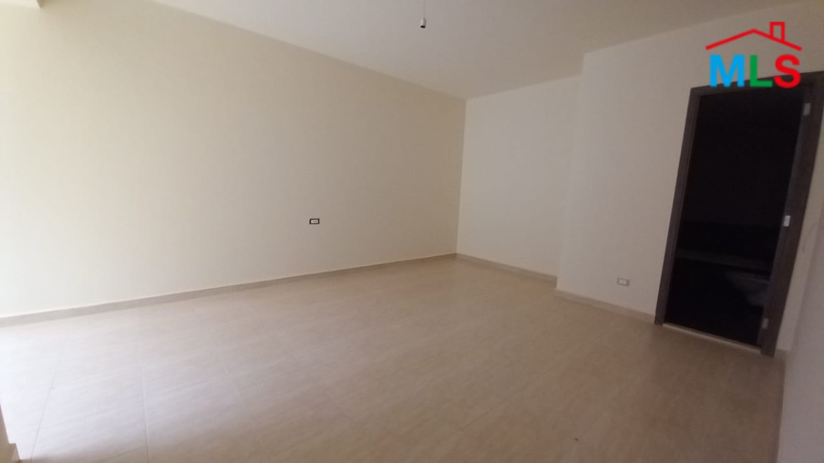 A super-deluxe apartment with garden For Sale in Sahel Alma