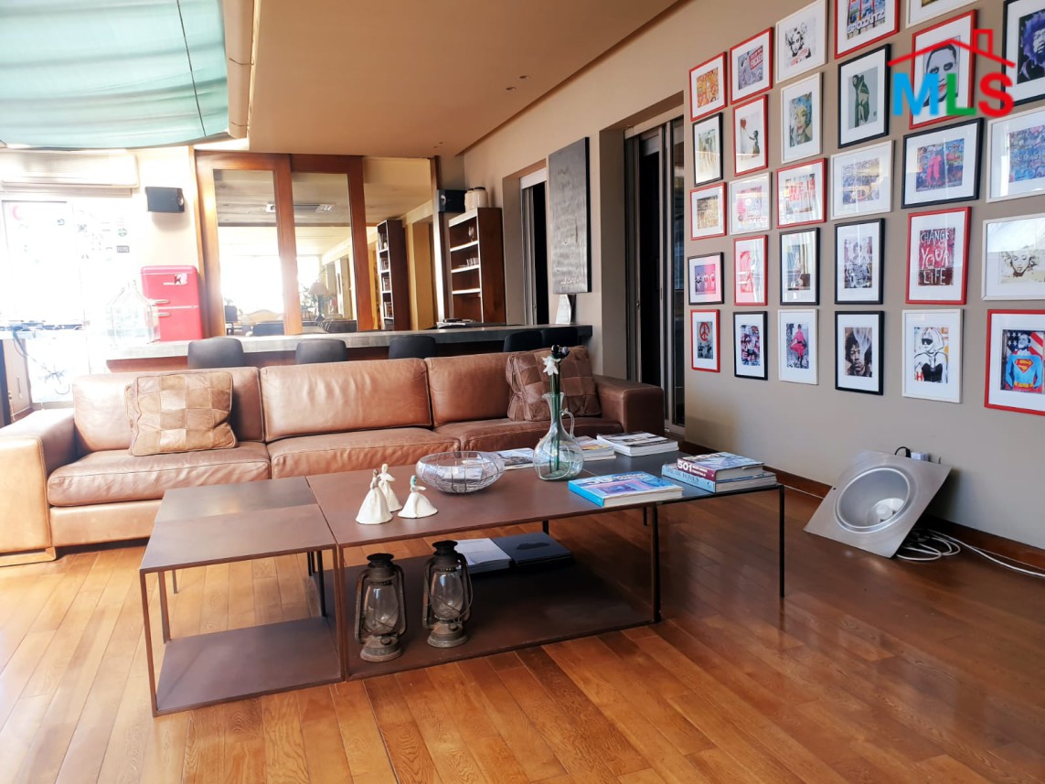 Furnished Spacious Apartment For Sale in Abd el Wahab, Achrafieh