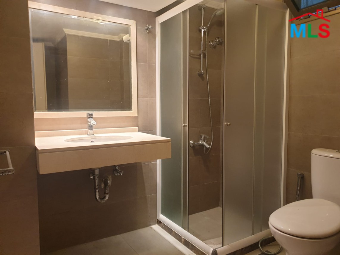 Spacious Apartment for sale in Clemenceau