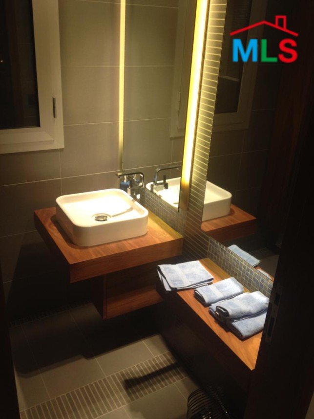 Furnished Apartment or office for sale in Achrafieh