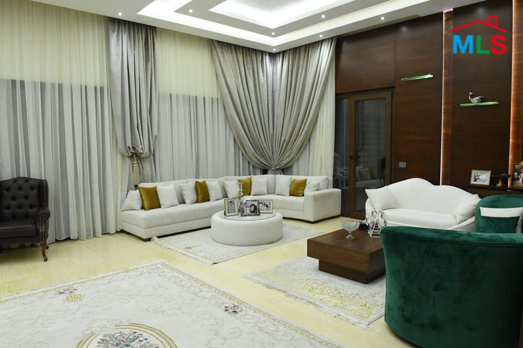 Luxurious Decorated Furnished Villa With Terrace And Garden For Sale in Fatqa